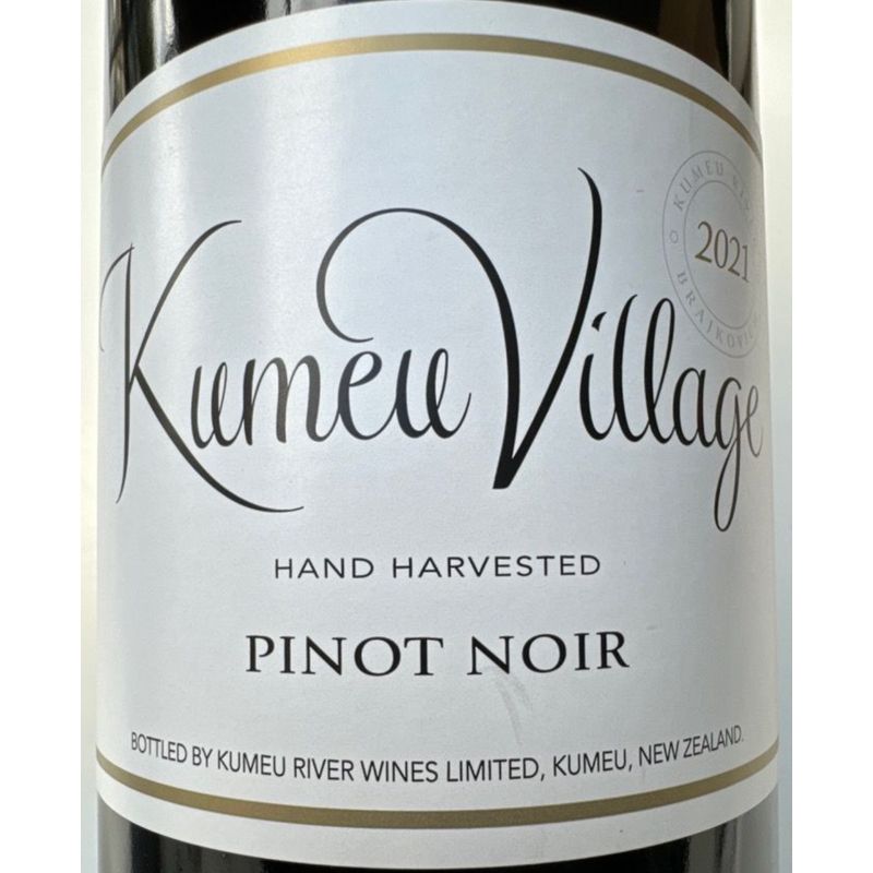 Kumeu River Village Pinot Noir 2021
