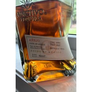Adictivo Tequila Añejo