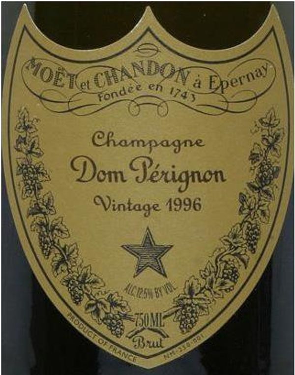 1996 Dom Pérignon Champagne